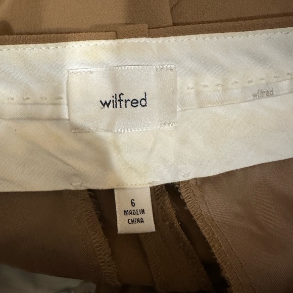 Aritzia Wilfred Carrot pant high waist relaxed fit crepe trouser camel brown 6 - Picture 4 of 9